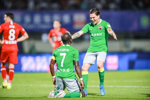 开云全站-【中超】深足新三叉戟联手造两球 河南1比2不敌深足